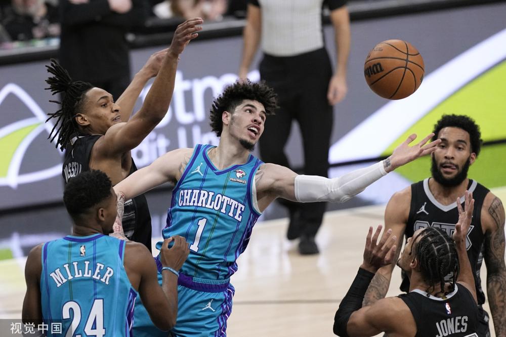 他的首秀无 他的首秀无