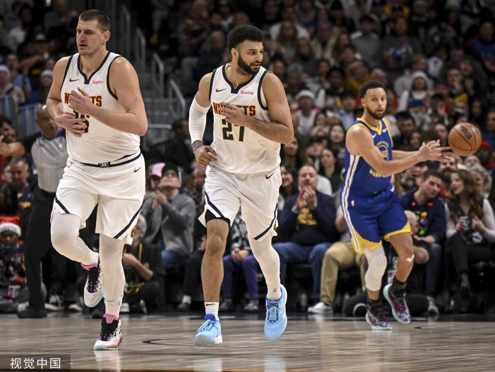 而郭艾伦以 而郭艾伦以