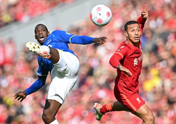 而穆尼奥斯 而穆尼奥斯